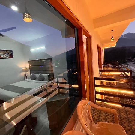 Himalayan Riverpark - A Four Star Luxury Hotel, Manali Exterior foto